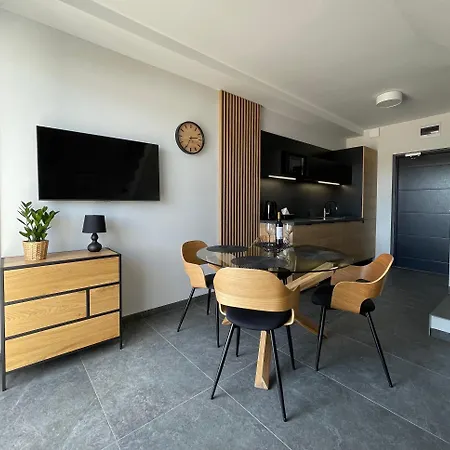 Baltic 1 Apartment *